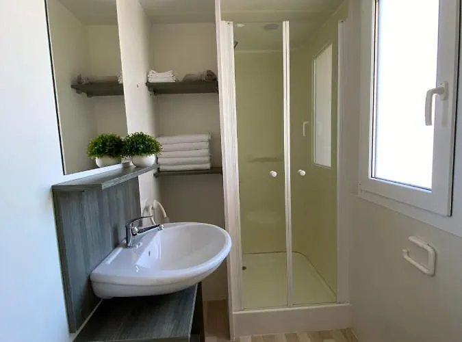 Kucica Bona Otok Zizanj